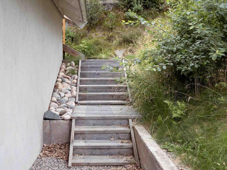 A Lovely Bright Apartment With It'S Own Entrance Kungsbacka Exterior foto